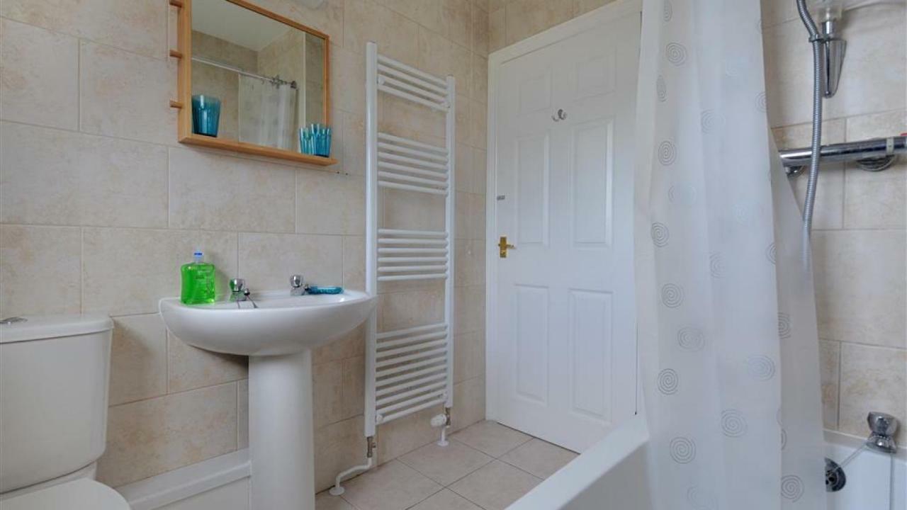 Upper Seascape Apartment Lyme Regis Exterior photo